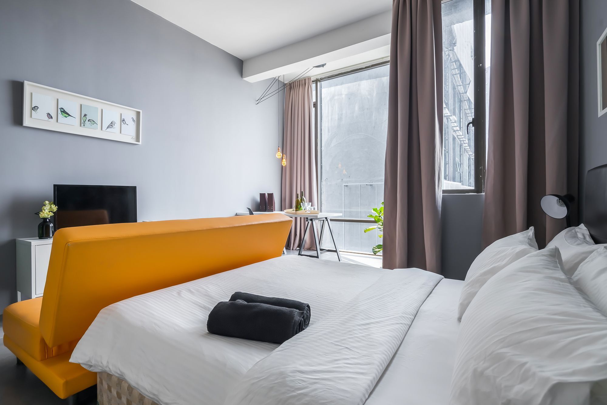 The 12 Suites @ Empire Damansara Petaling Jaya Exterior foto