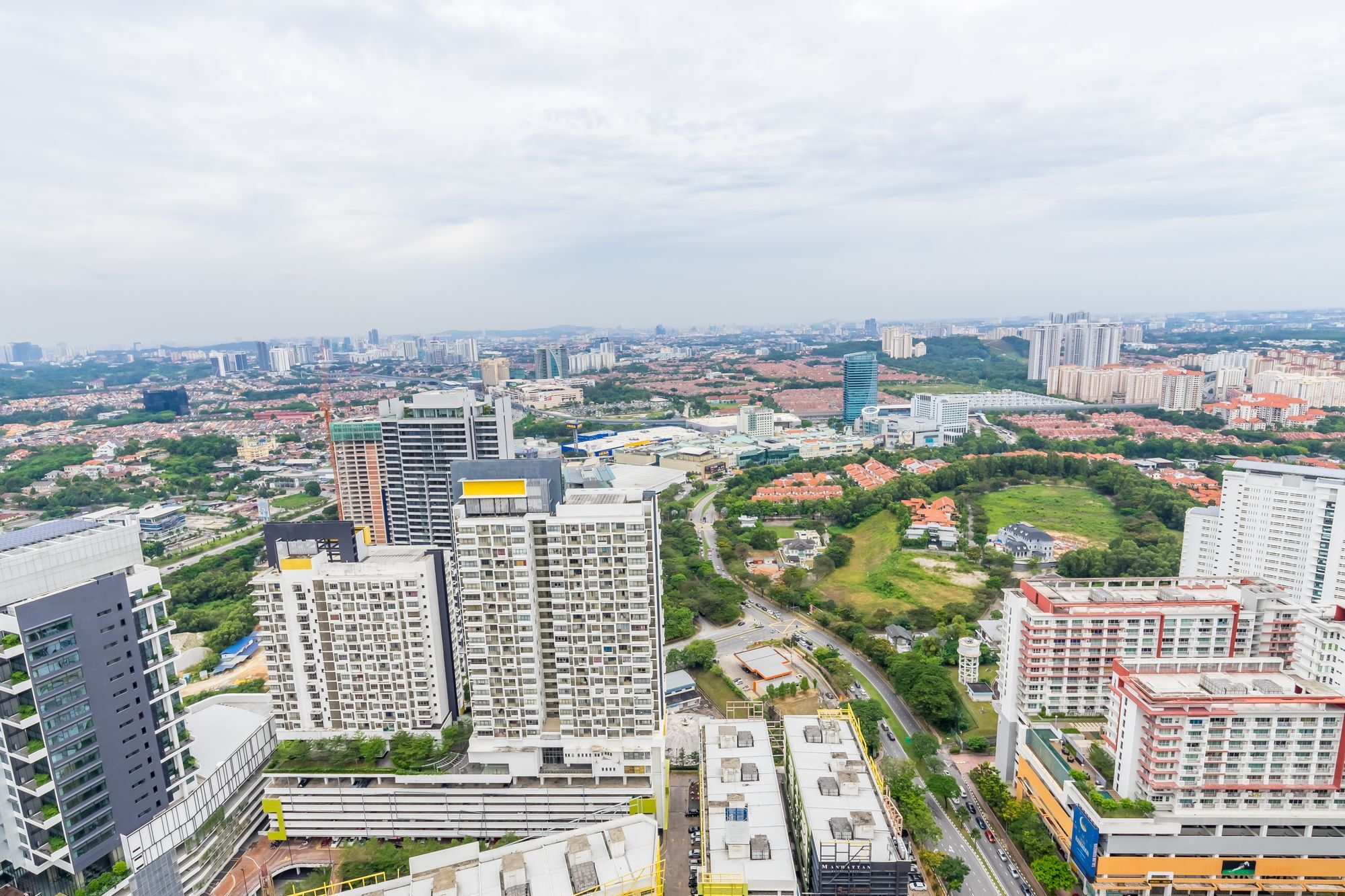 The 12 Suites @ Empire Damansara Petaling Jaya Exterior foto